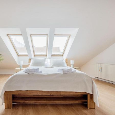 Bright And Spacious Penthouse W/ Terrace & Parking Budapeste Exterior foto